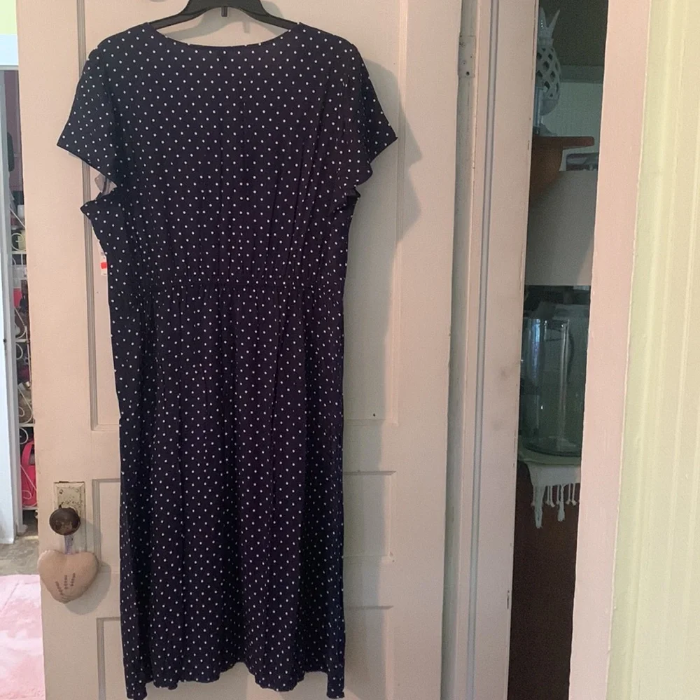 Old Navy button front midi dress - Picture 4 of 8